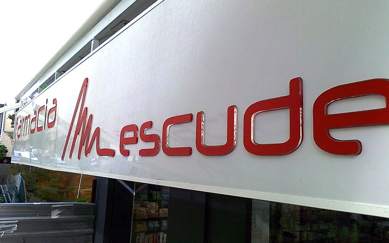 Rotulo Exterior Rótulos de exterior - Rótulos Malaka